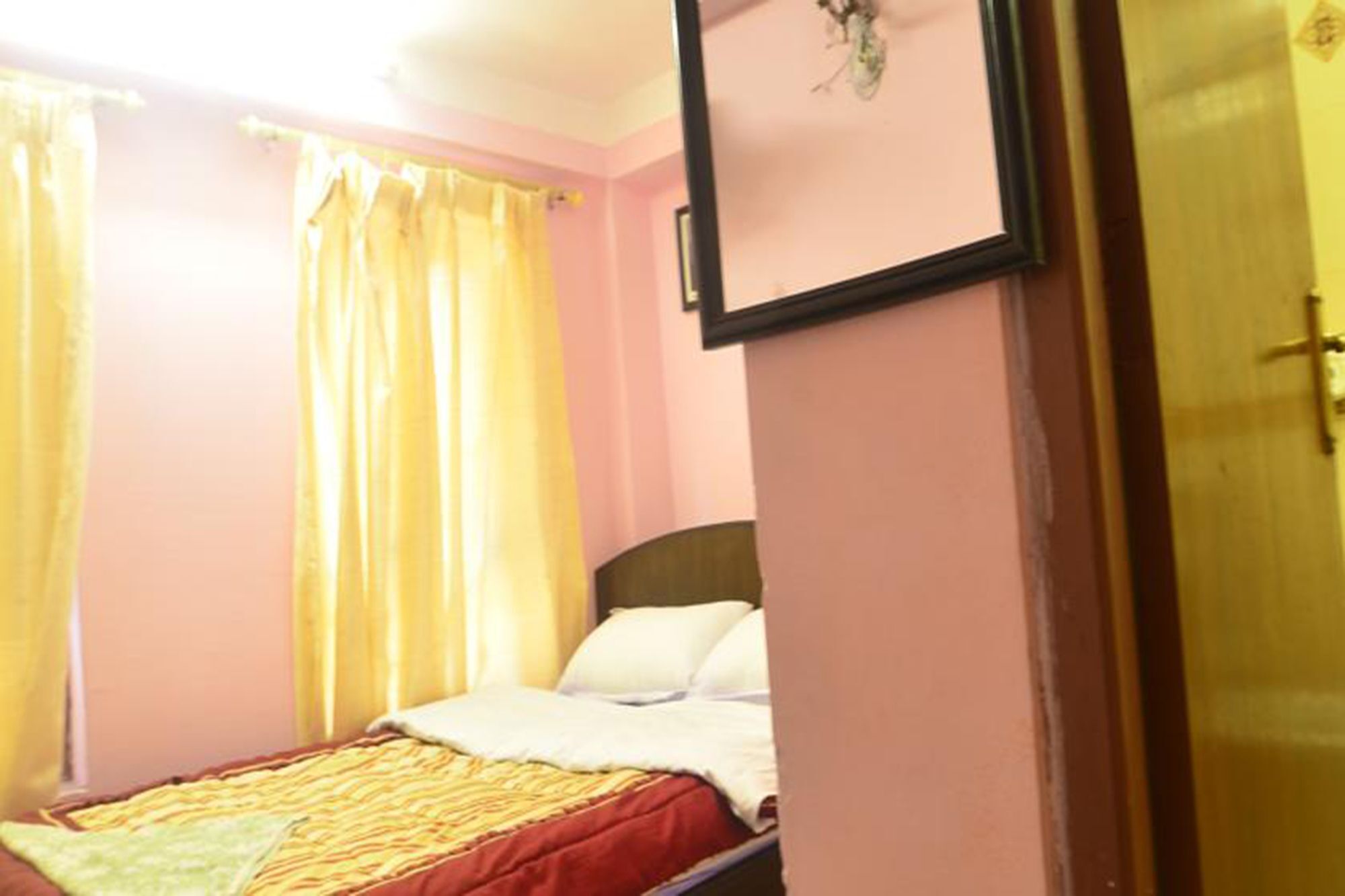 Heart Of Bhaktapur Guest House エクステリア 写真